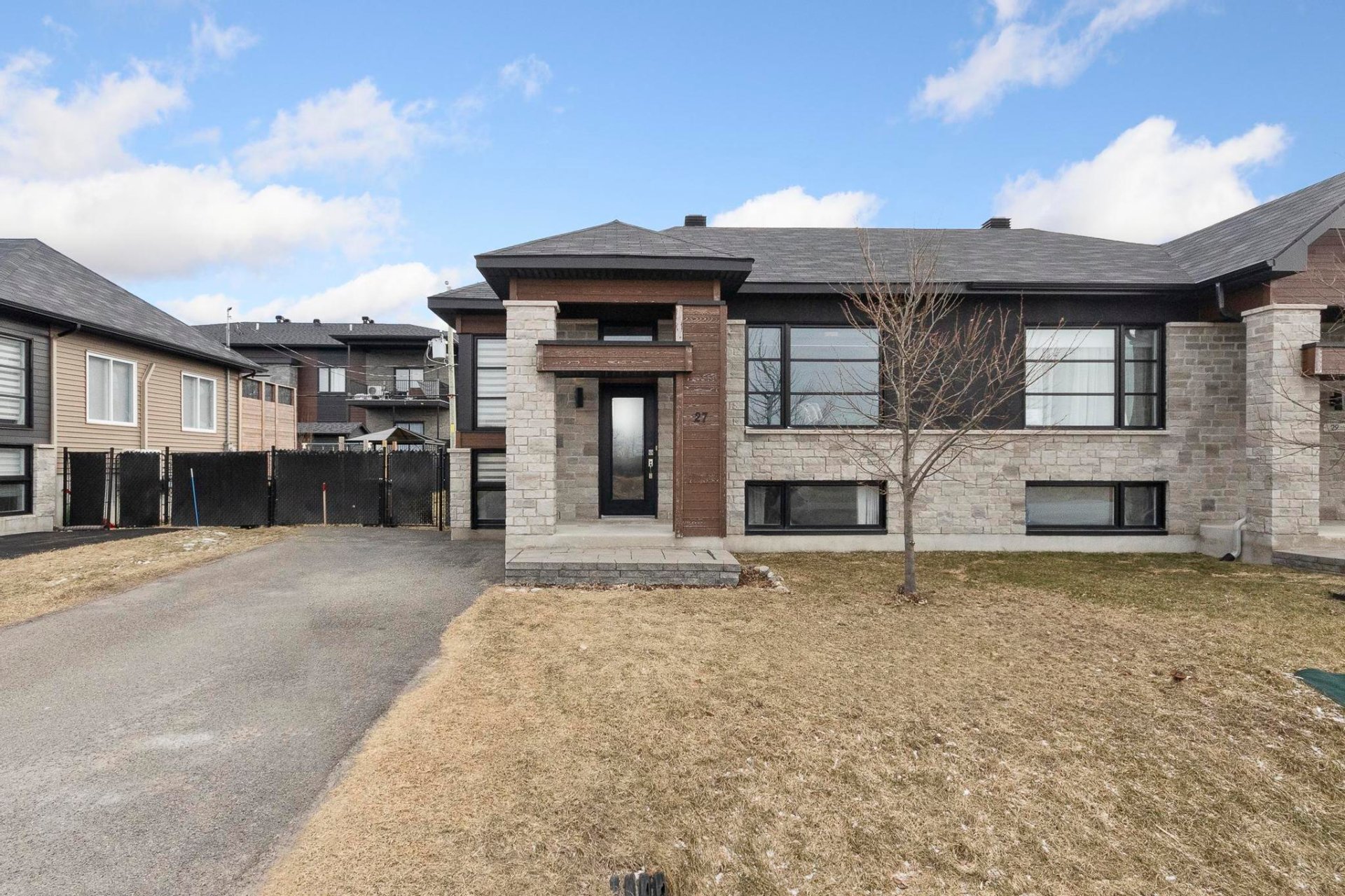 Maison de plain-pied — 27 Rue des Éclusiers, Beauharnois (Melocheville)
